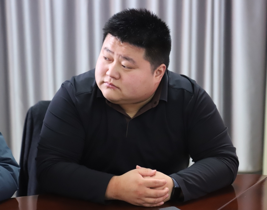 會員 甄超